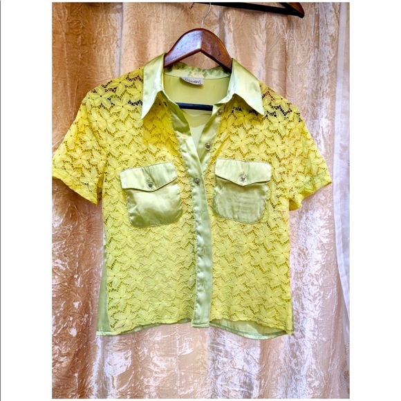 Beautiful sundowner top from Javelin. Size UK-10 (M)